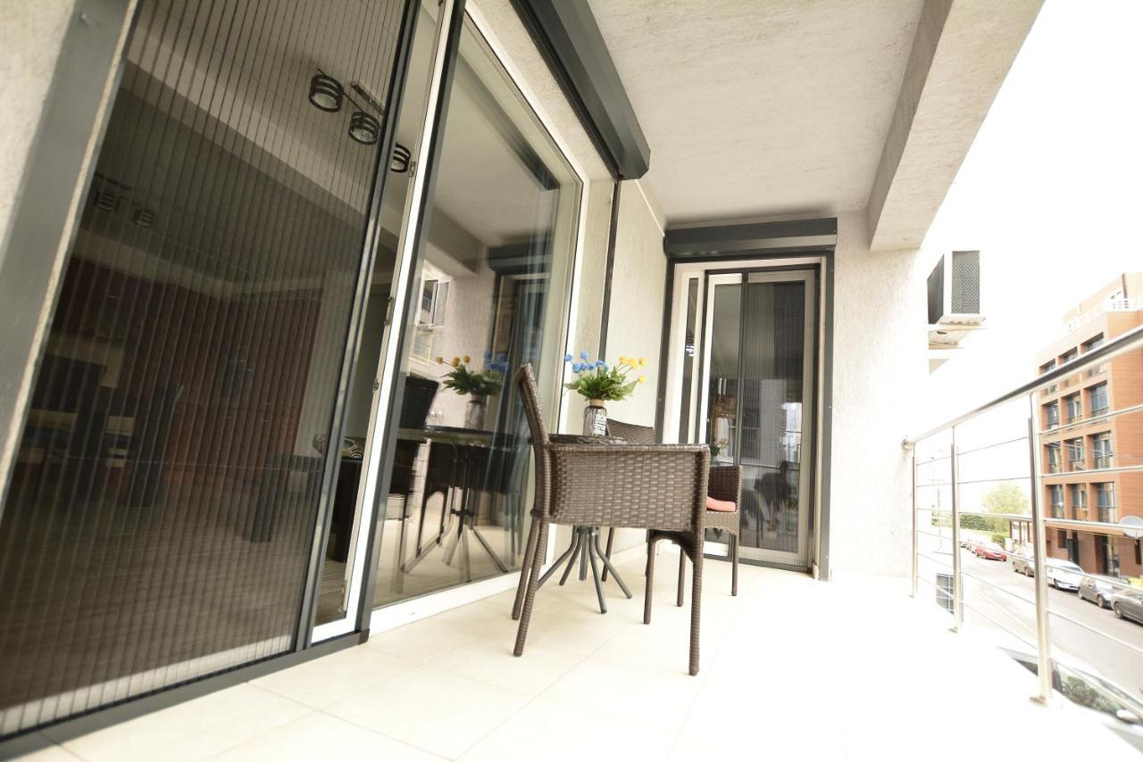 Mario - Romantic Apartament Mamaia